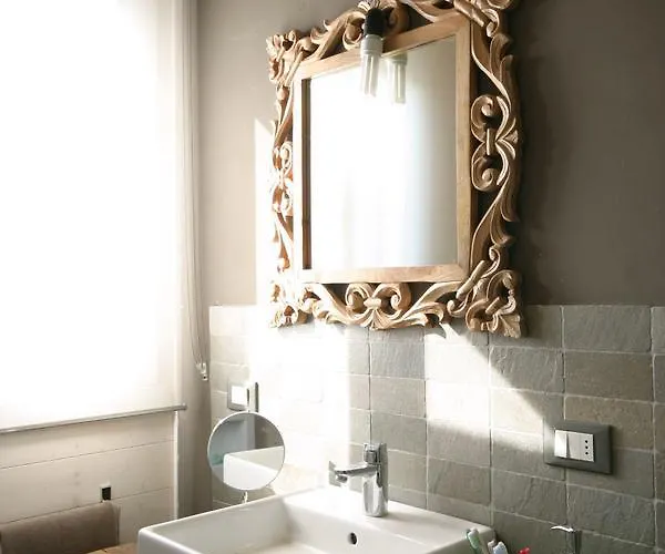 Il Bosco Dei Mille Frutti * Canossa