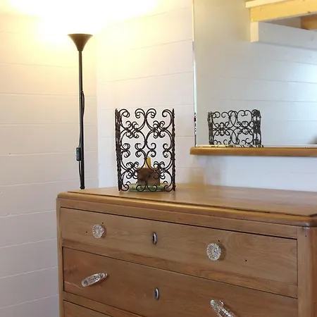 Lodge Il Bosco Dei Mille Frutti Canossa